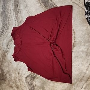 Maroon women's tank top